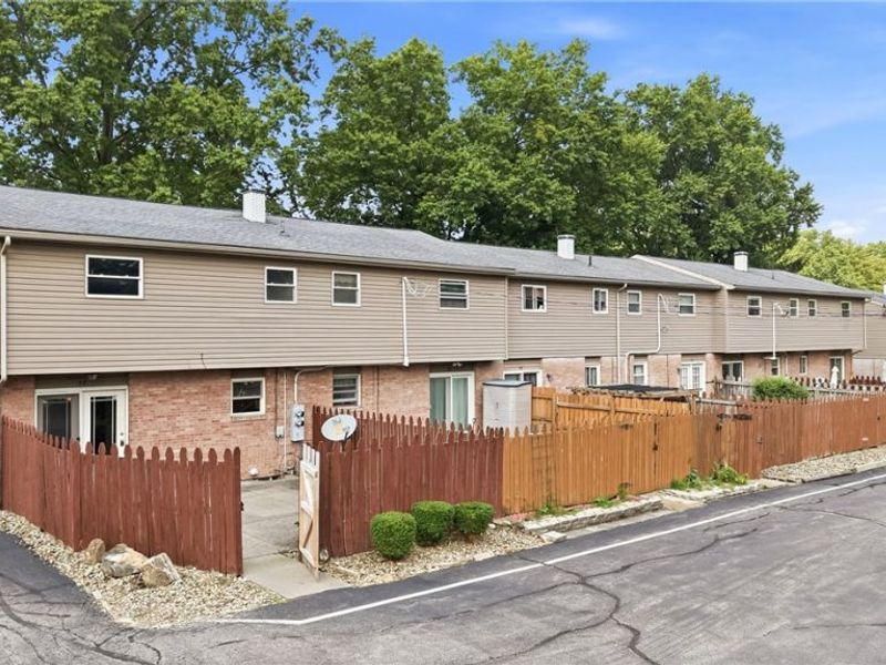 4235 New Road , Austintown, OH 44515 Photo 11