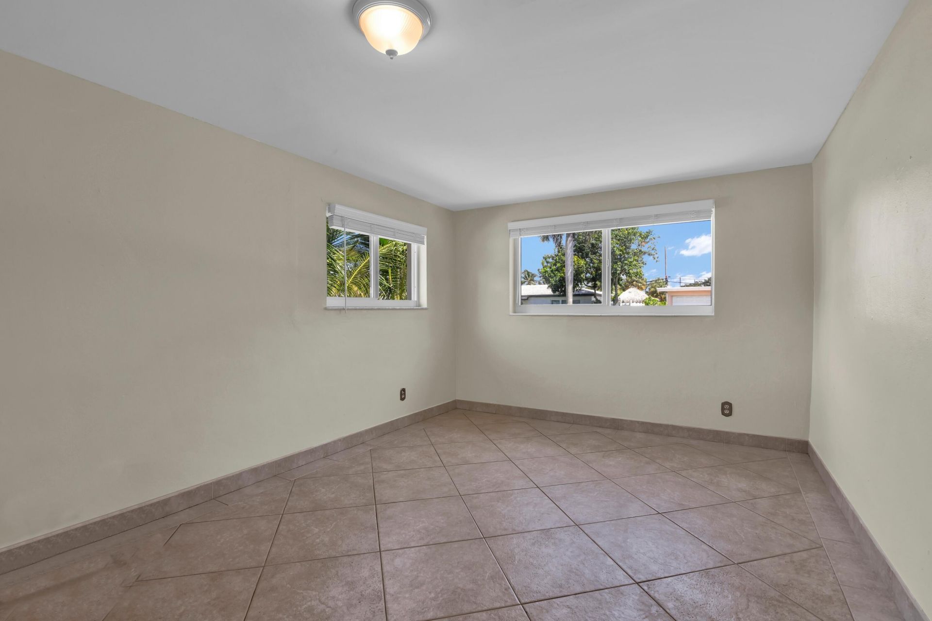 350 NE 29th Street, Boca Raton, FL 33431 Photo