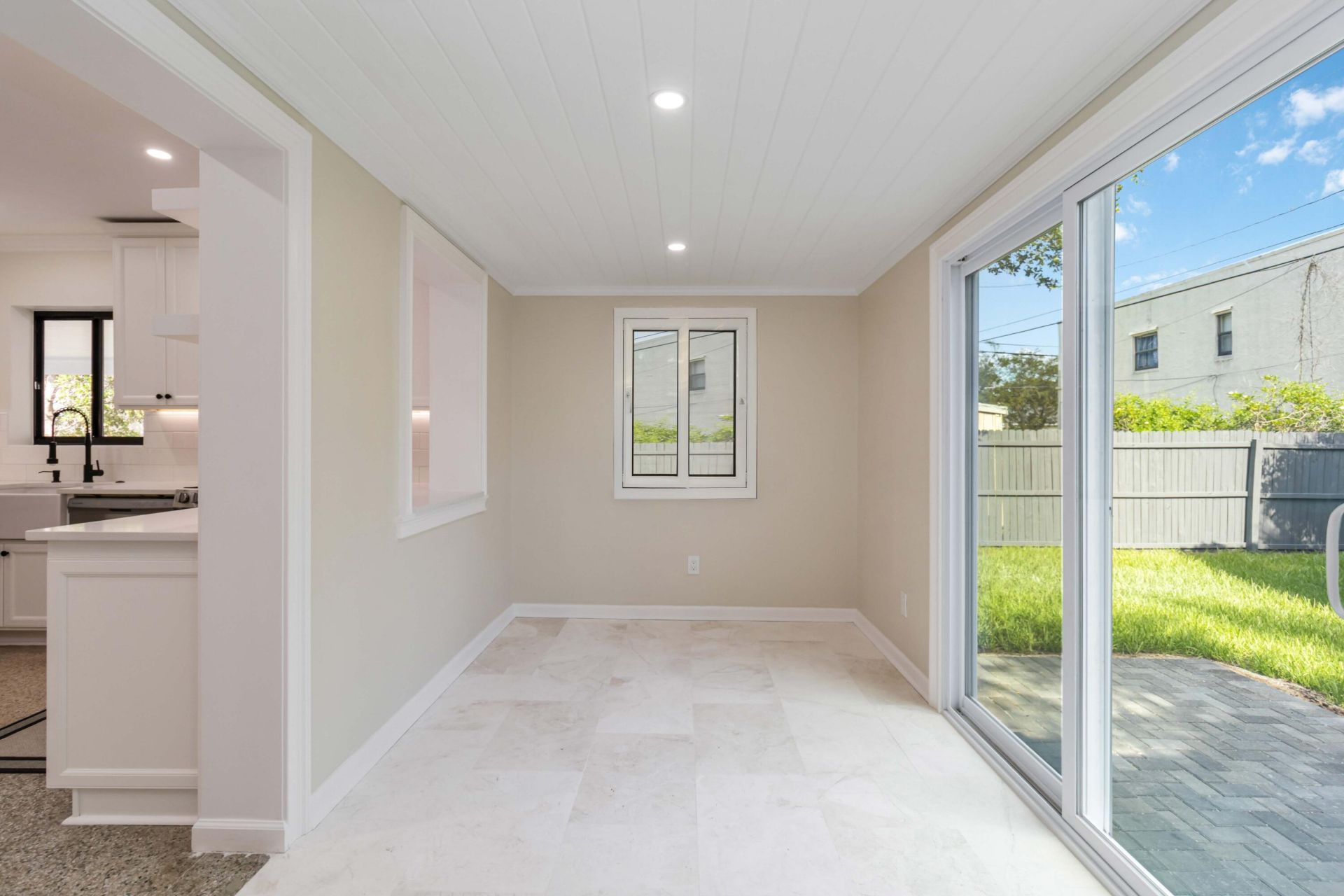 431 52nd Street, West Palm Beach, FL 33407 Photo
