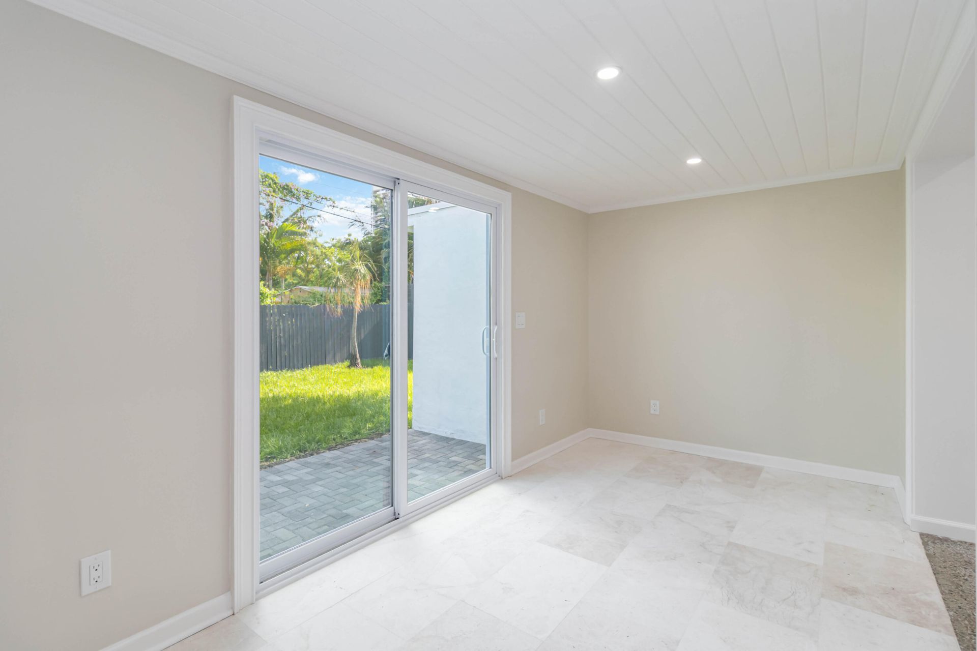 431 52nd Street, West Palm Beach, FL 33407 Photo