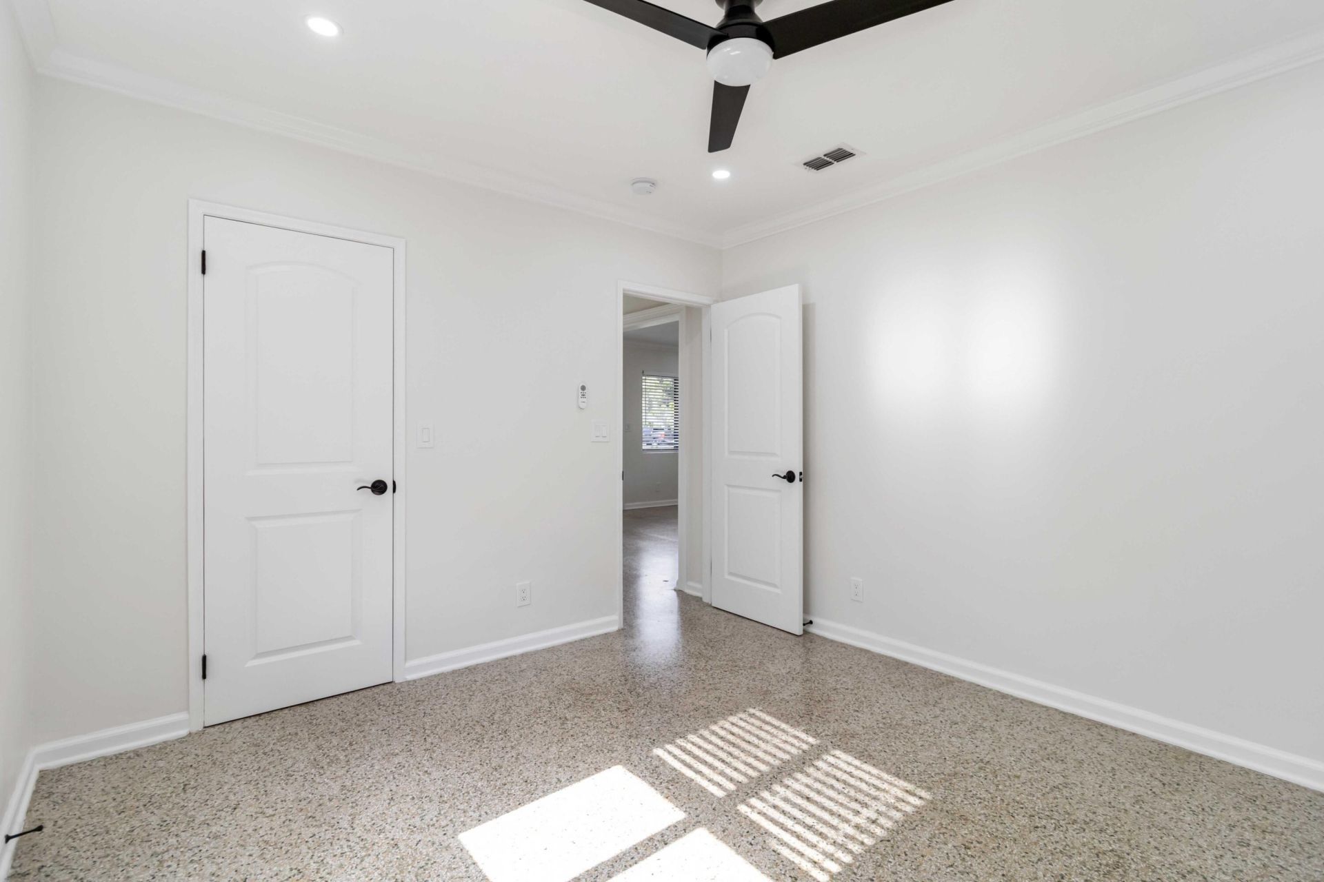 431 52nd Street, West Palm Beach, FL 33407 Photo