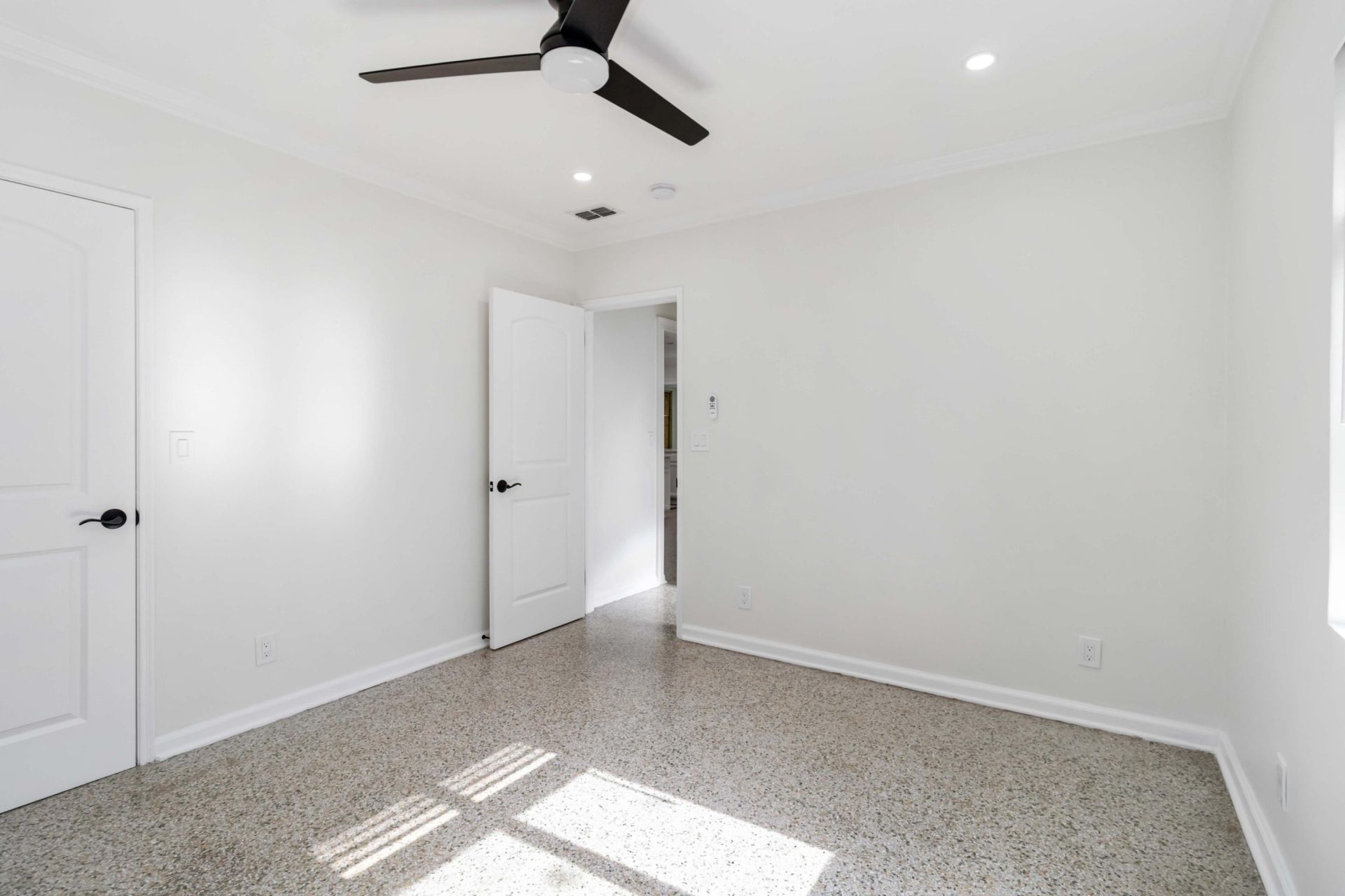 431 52nd Street, West Palm Beach, FL 33407 Photo