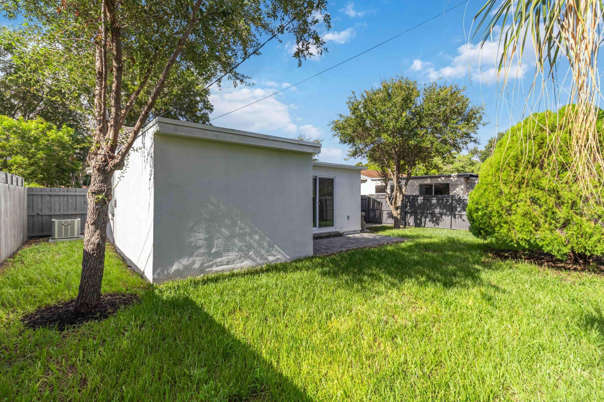 431 52nd Street, West Palm Beach, FL 33407 Photo