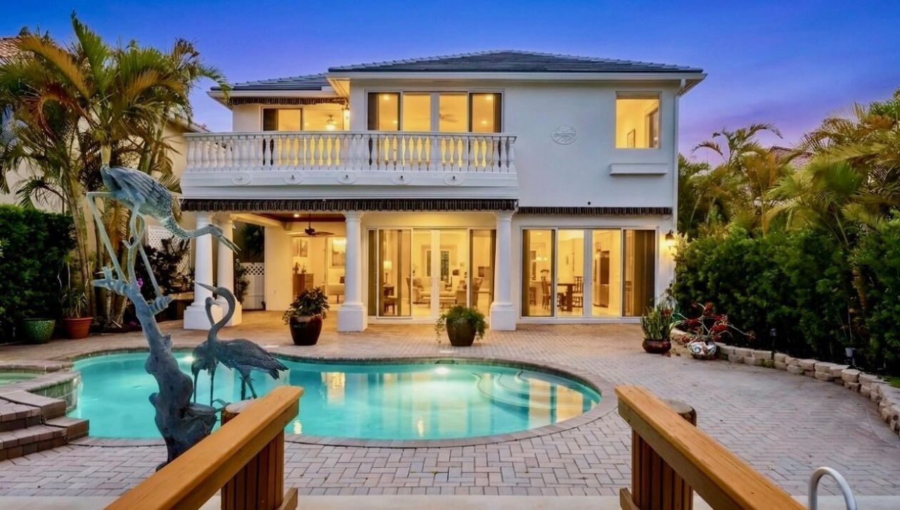 712 Sandy Point Lane, North Palm Beach, FL 33410 Photo