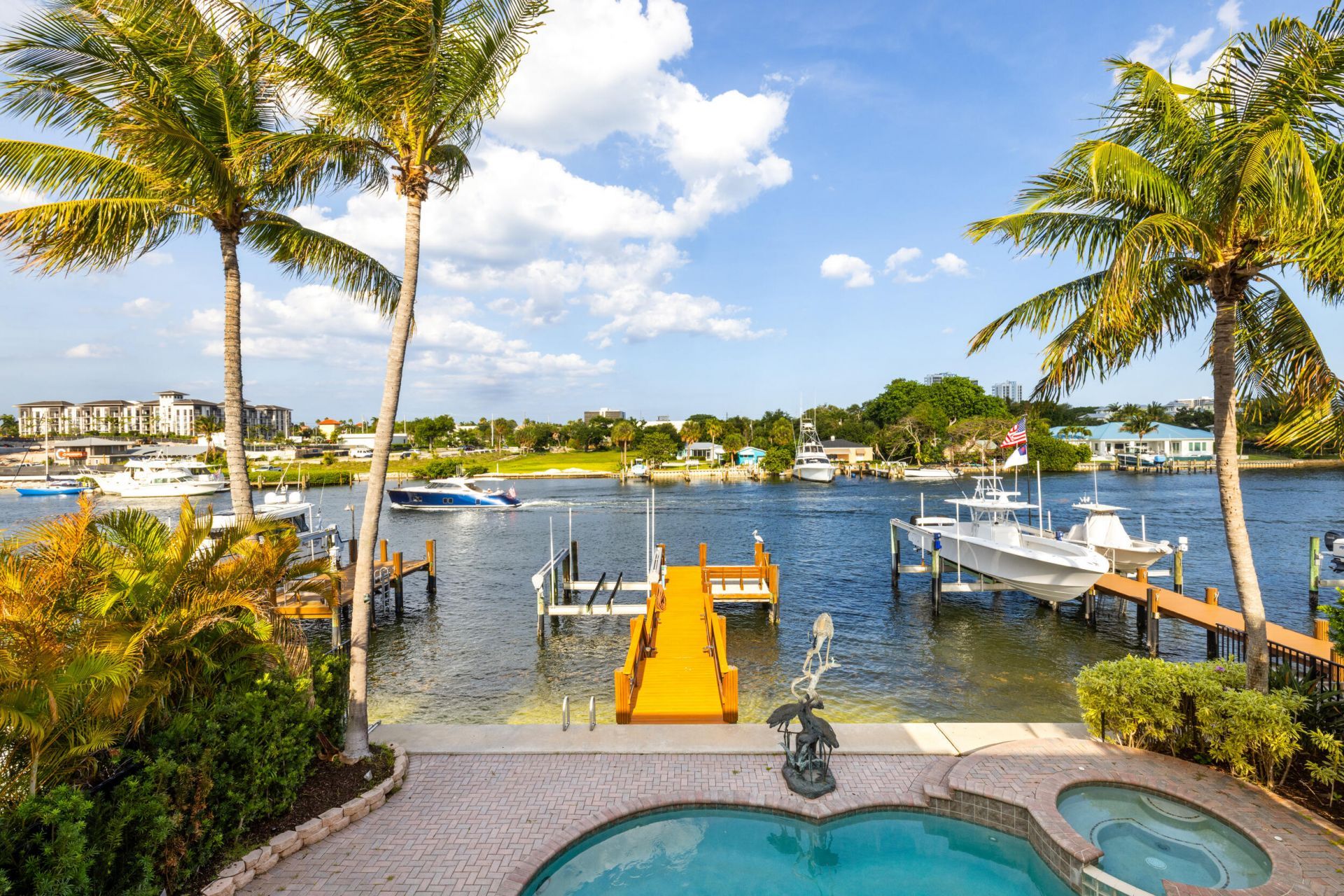712 Sandy Point Lane, North Palm Beach, FL 33410 Photo