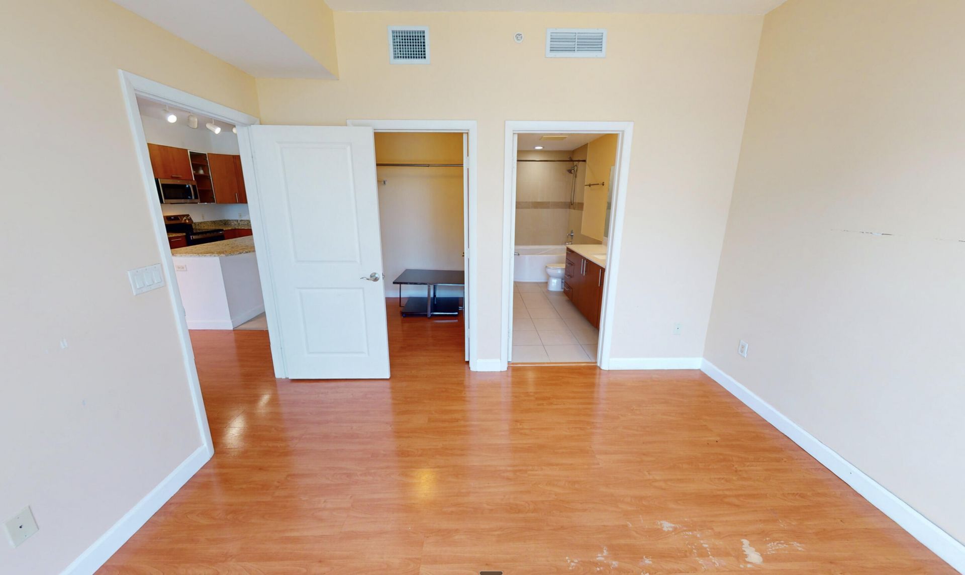 1945 S Ocean Drive, Unit 603, Hallandale Beach, FL 33009 Photo
