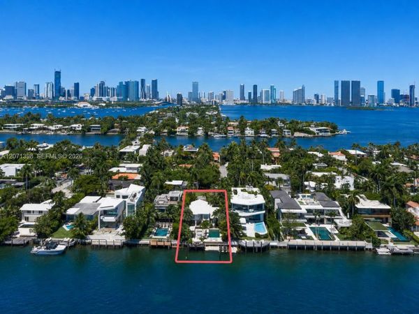 455 E Dilido Dr , Miami Beach, FL 33139