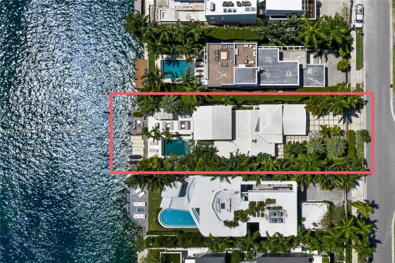 455 E Dilido Dr , Miami Beach, FL 33139 Photo
