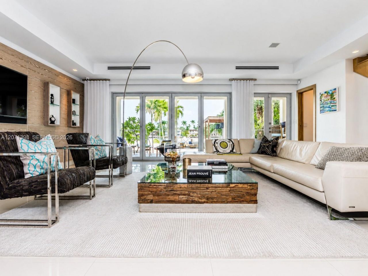 455 E Dilido Dr , Miami Beach, FL 33139 Photo