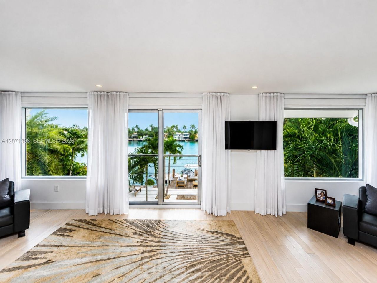 455 E Dilido Dr , Miami Beach, FL 33139 Photo