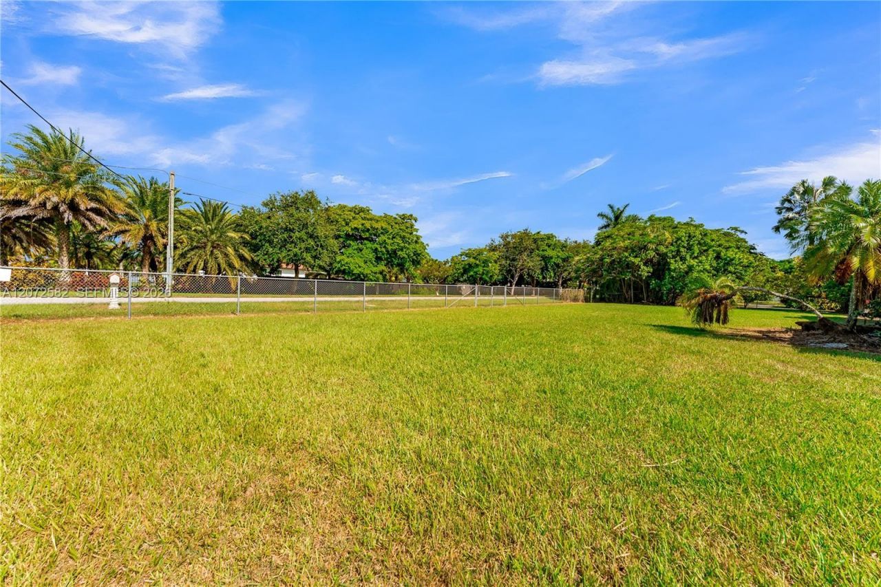 22775 SW 182nd Ave, Miami, FL 33170 Photo