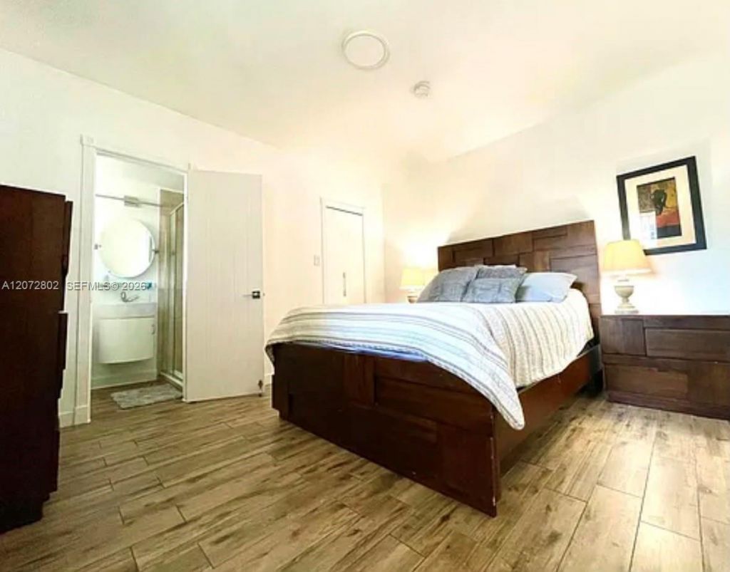 500 77th St , Unit 3, Miami Beach, FL 33141 Photo