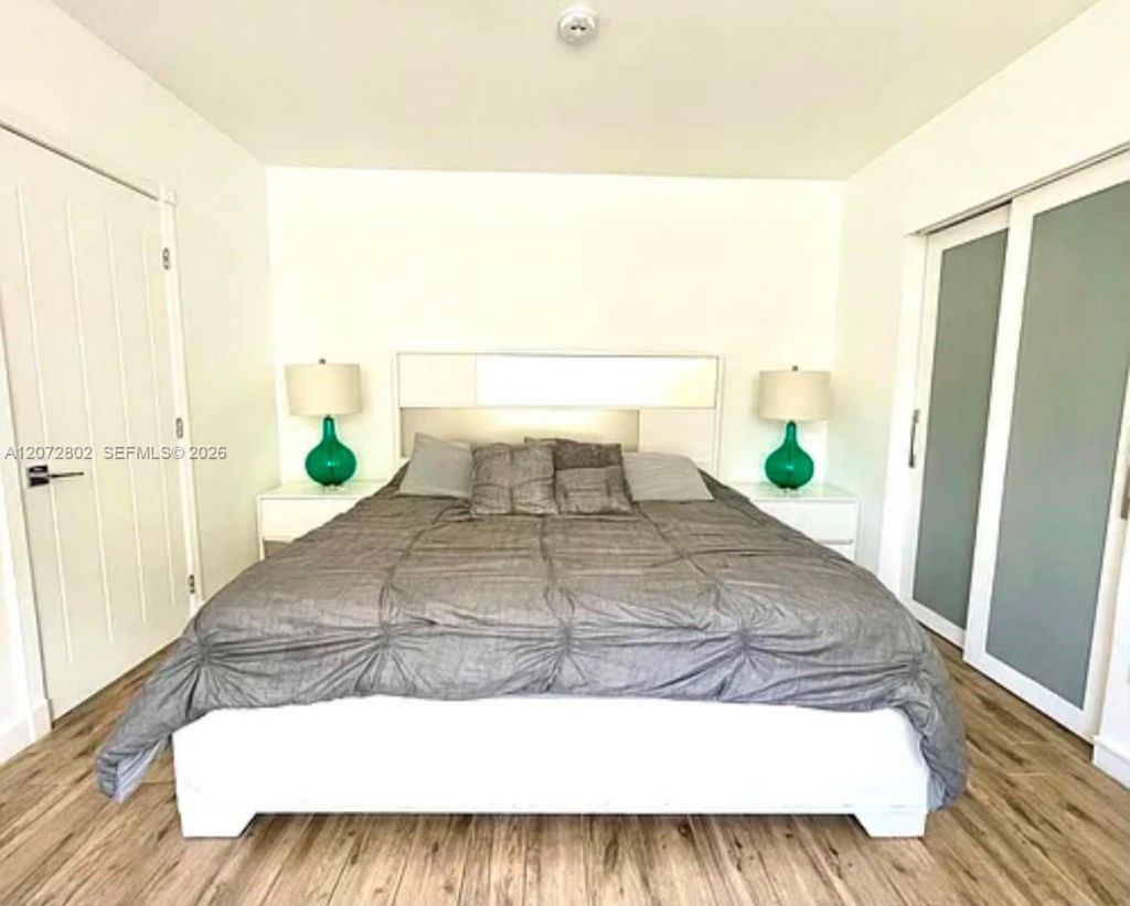 500 77th St , Unit 3, Miami Beach, FL 33141 Photo