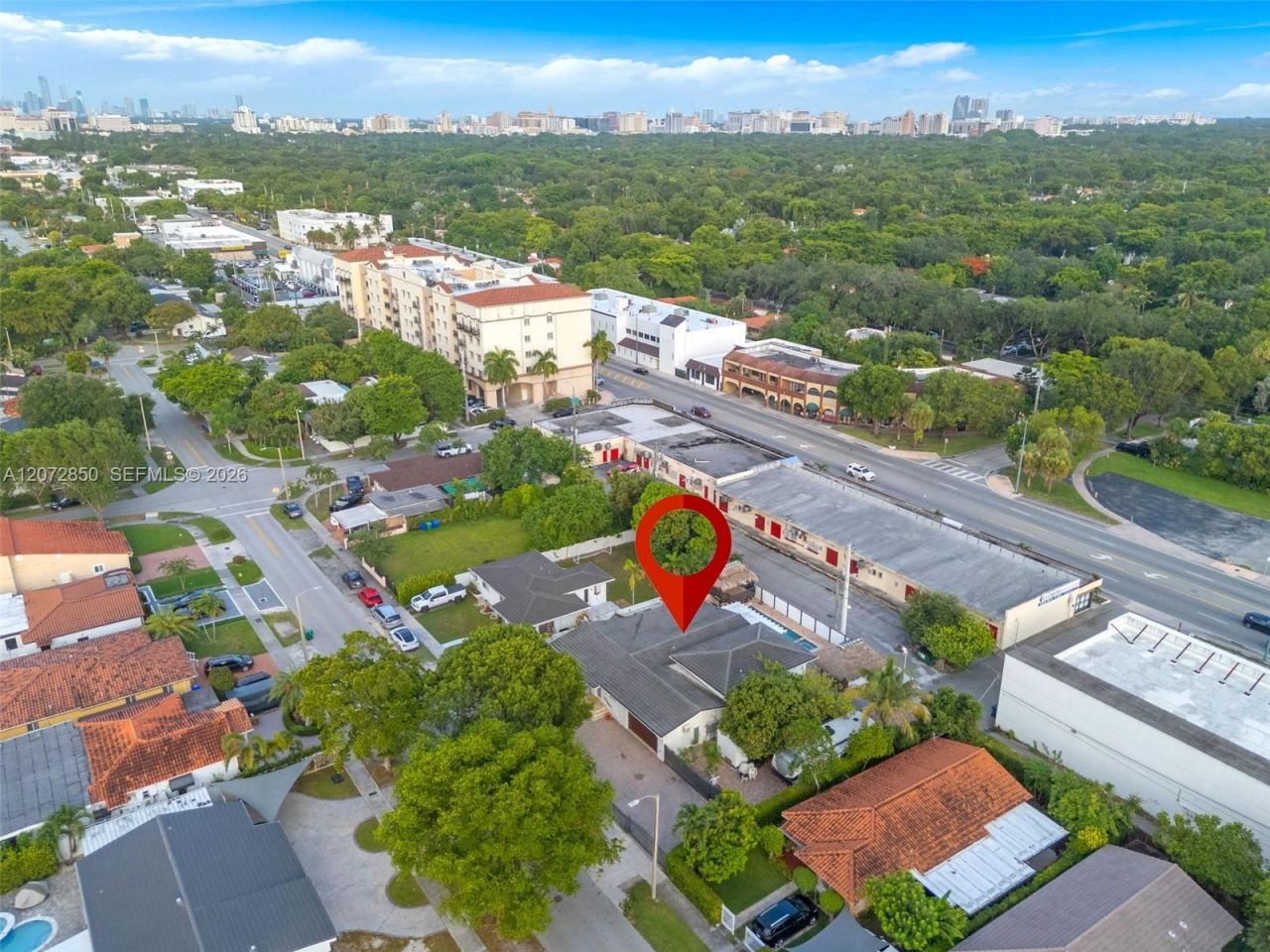 5330 SW 7th St , Miami, FL 33134 Photo