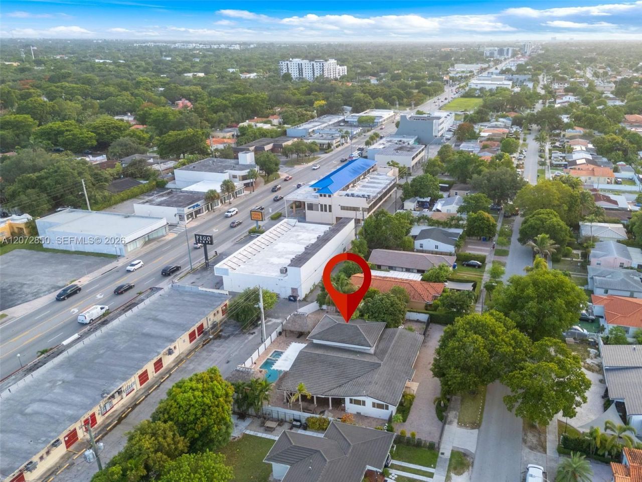 5330 SW 7th St , Miami, FL 33134 Photo