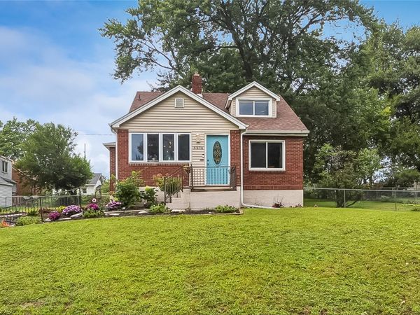 3516 Keyes Drive, Des Moines, IA 50315