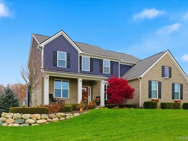 283 Westbrooke Drive, Oakland Township, Mi 48363