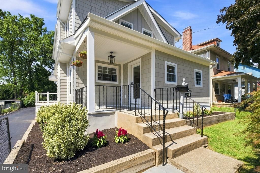 218 LINWOOD AVENUE, ARDMORE, PA 19003