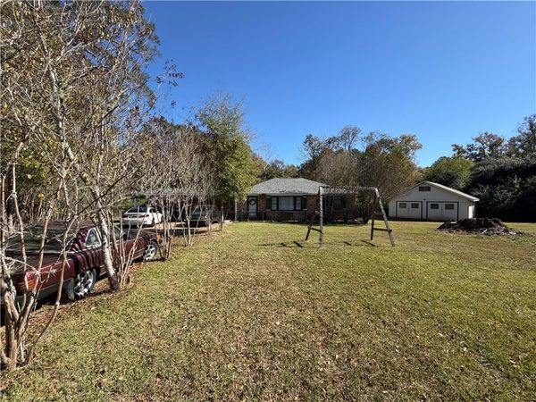 10729 BANK Street , Clinton, LA 70722