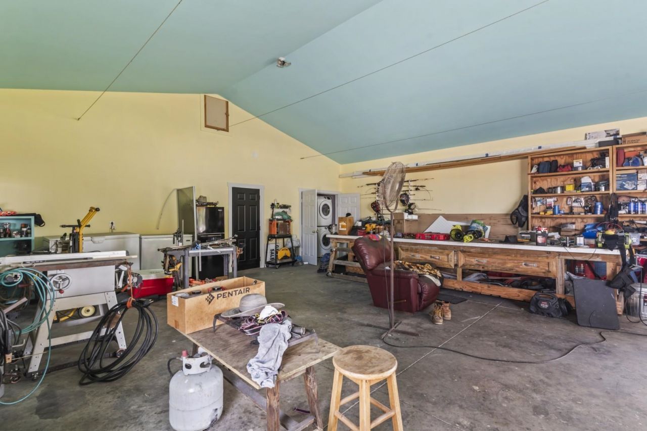 1170 Airport Rd. Photo 30