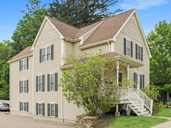 239 Union St, Unit 2, Franklin, MA 02038