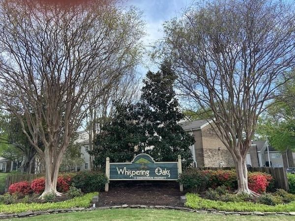 6680 WHISPERING OAK PL, Unit 6, Memphis, TN 38120