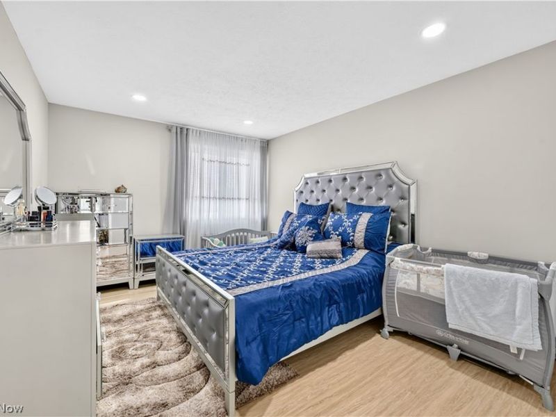 10402 N Church Drive, Unit 405, Parma Heights, OH 44130 Photo 21