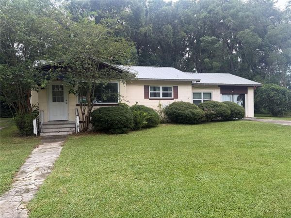 5721 SE HIGHWAY 484 , BELLEVIEW, FL 34420