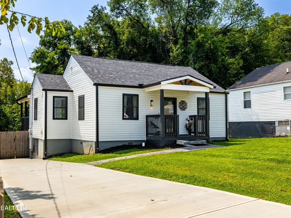 2032 Seminole Ave, Knoxville, TN 37915