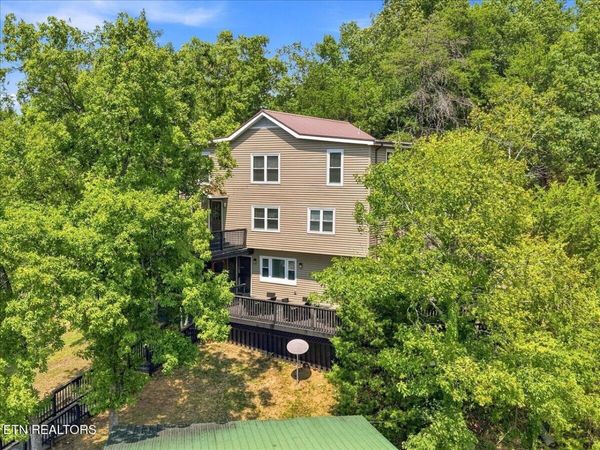 1551 Kinder Lane, Dandridge, TN 37725
