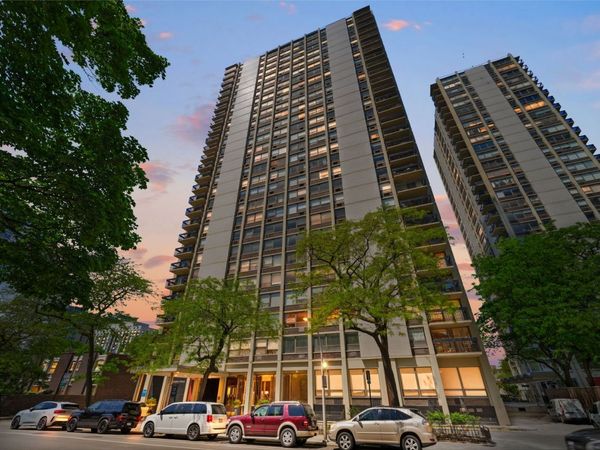 1355 N Sandburg Terrace , Unit 1601D, Chicago, IL 60610