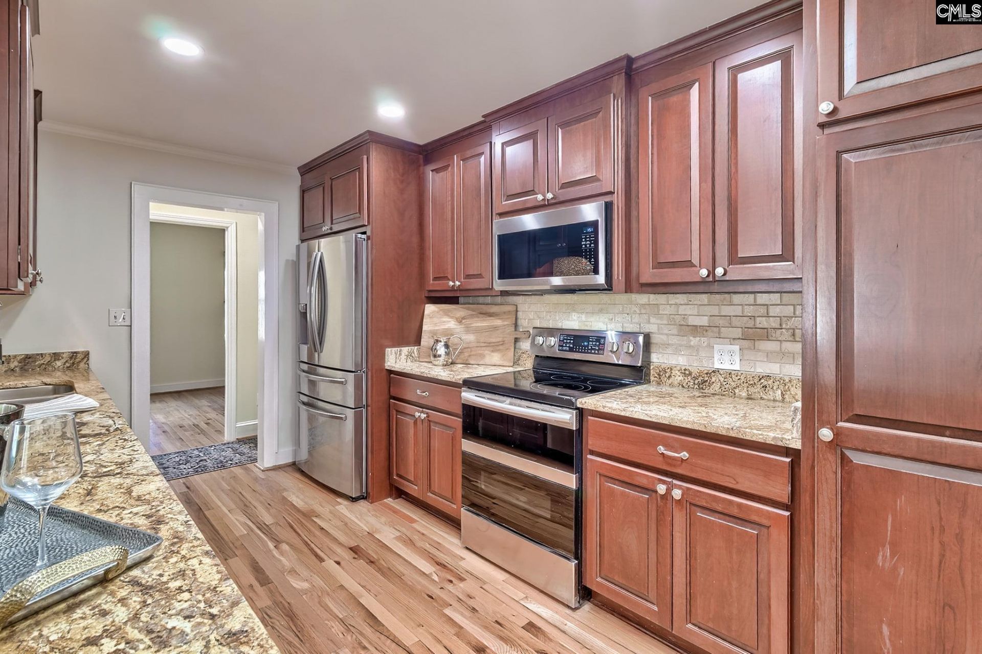 70 Bedford Way  Photo 13