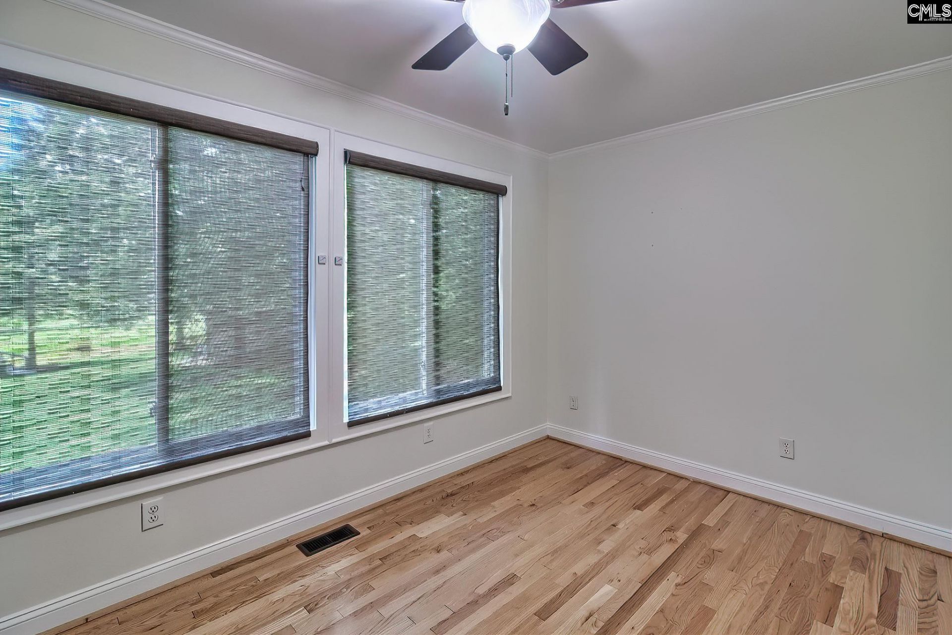 70 Bedford Way  Photo 29