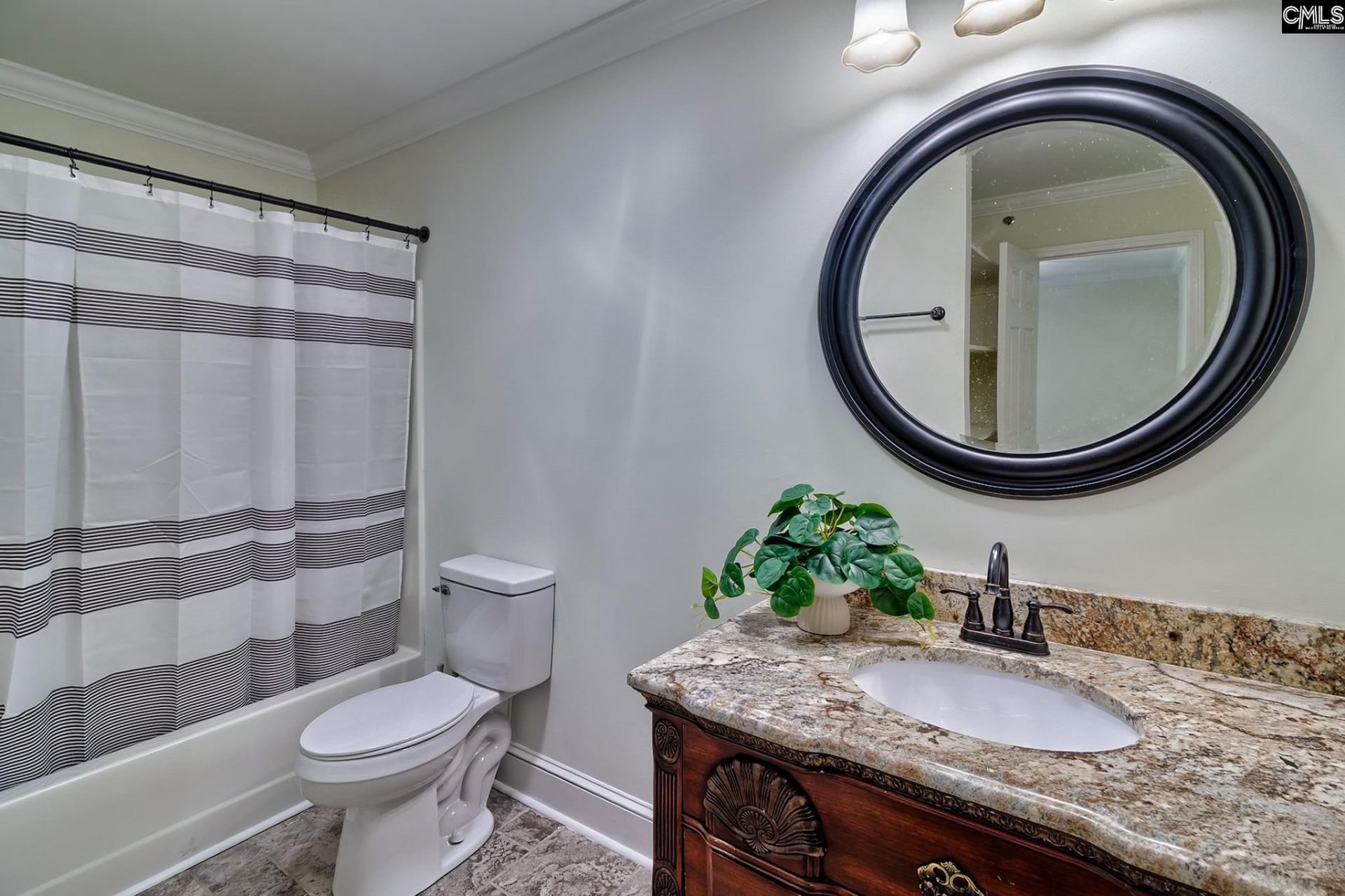 70 Bedford Way  Photo 34