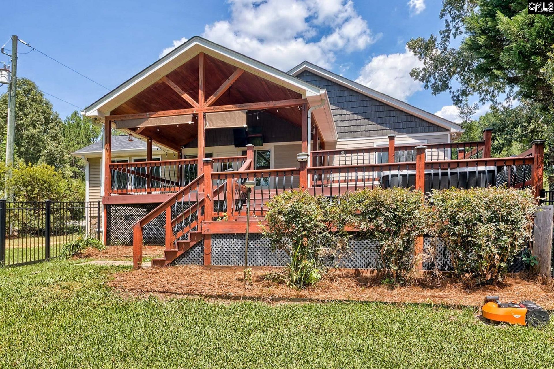 70 Bedford Way  Photo 43