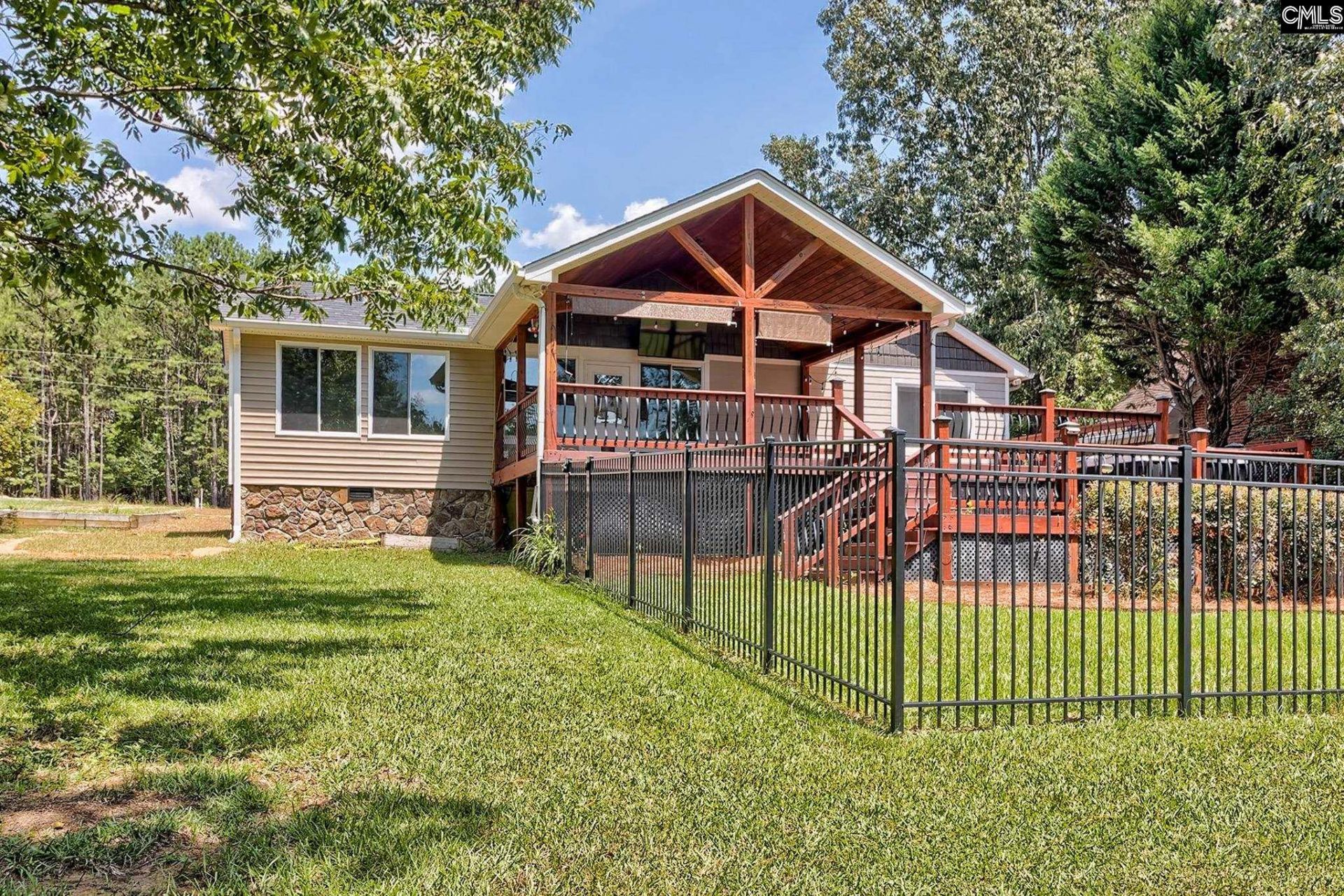 70 Bedford Way  Photo 44