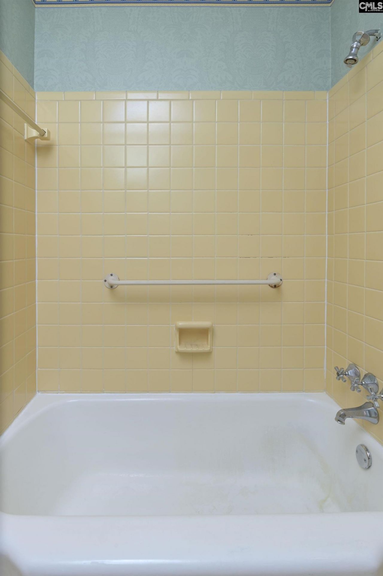 801 Arbutus Drive  Photo 45