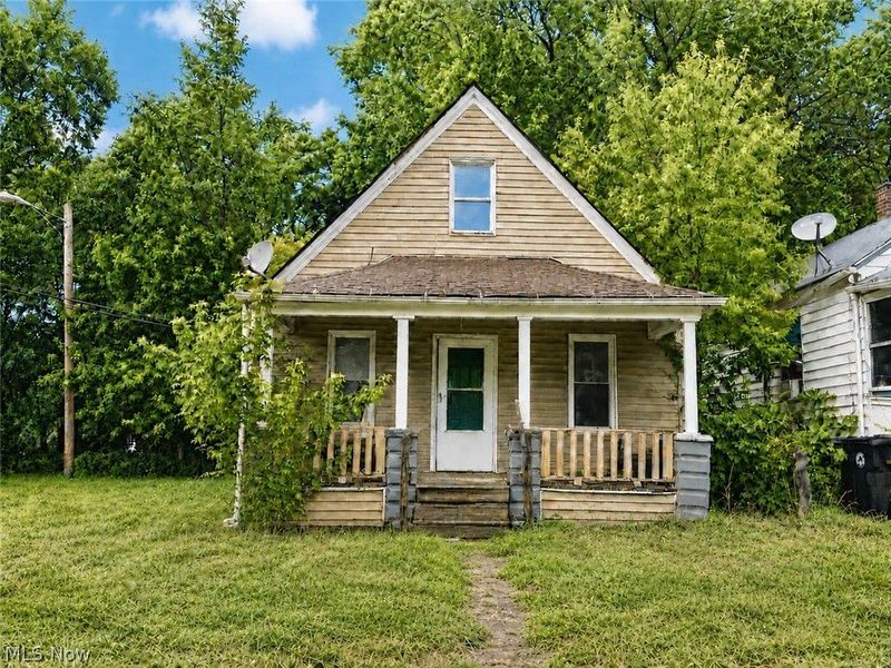 9705 Dunlap Avenue, Cleveland, OH 44105 Photo 1