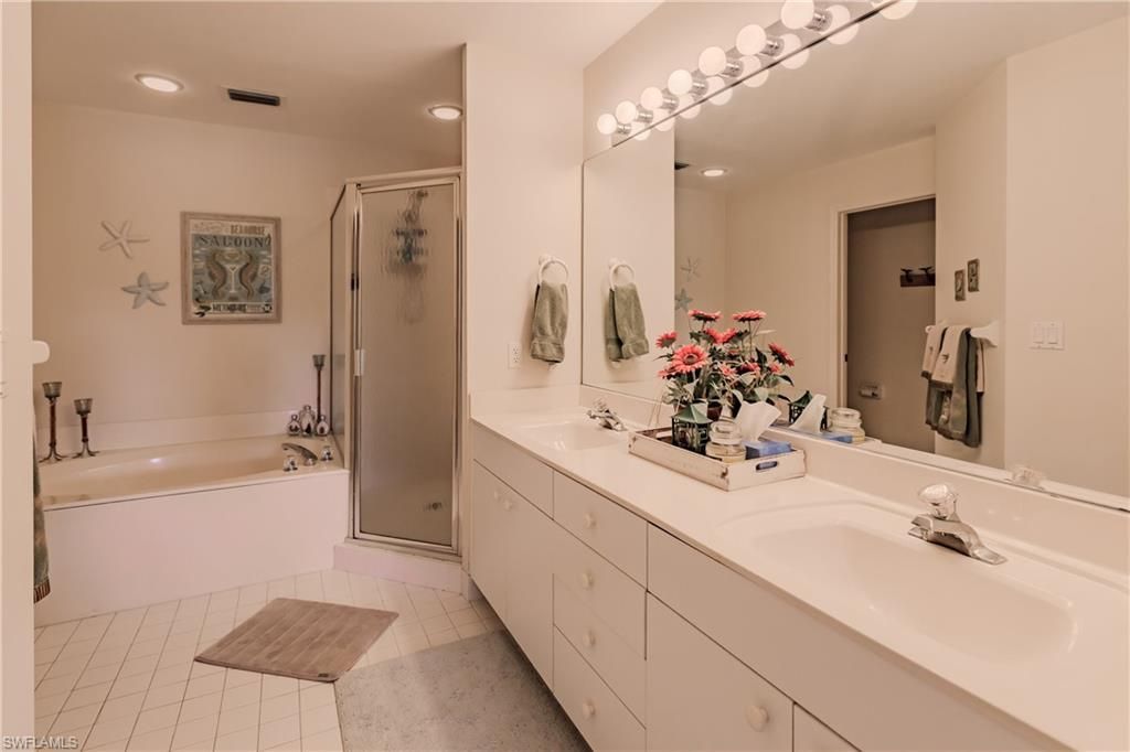 8251 Grand Palm Dr , Unit 1, Estero, FL 33967 Photo