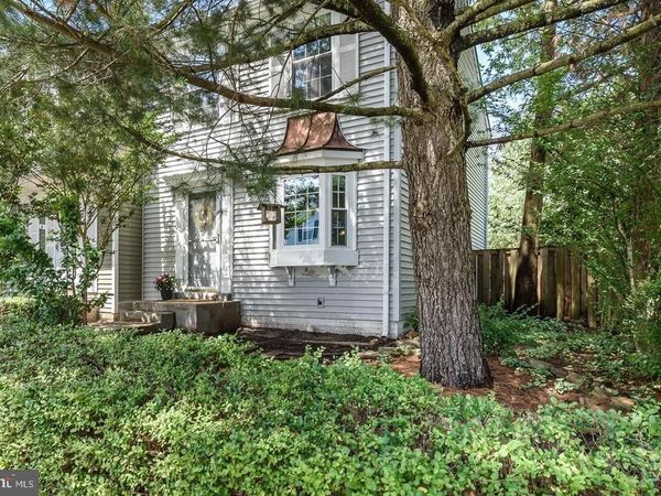 2 QUINCY COURT, STERLING, VA 20165