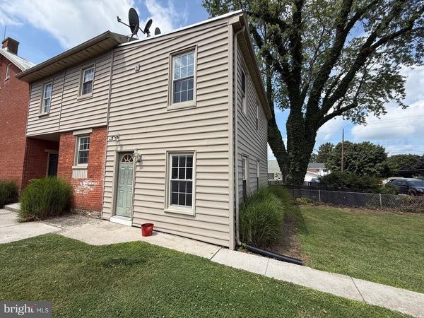 223 N QUEEN STREET, Unit REAR, LITTLESTOWN, PA 17340