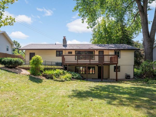 8720 45th Avenue N, New Hope, MN 55428