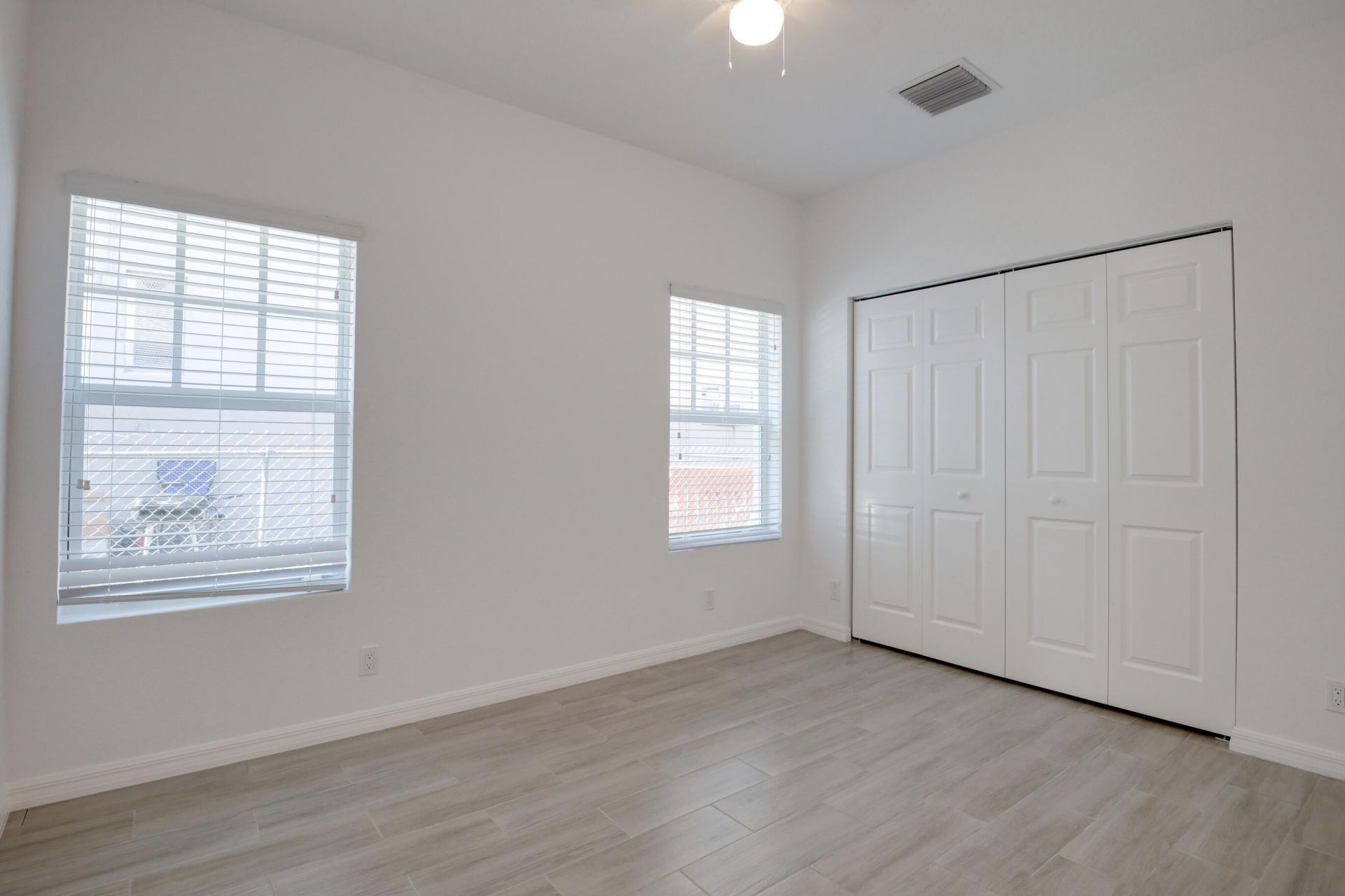 632 11th Street, West Palm Beach, FL 33401 Photo