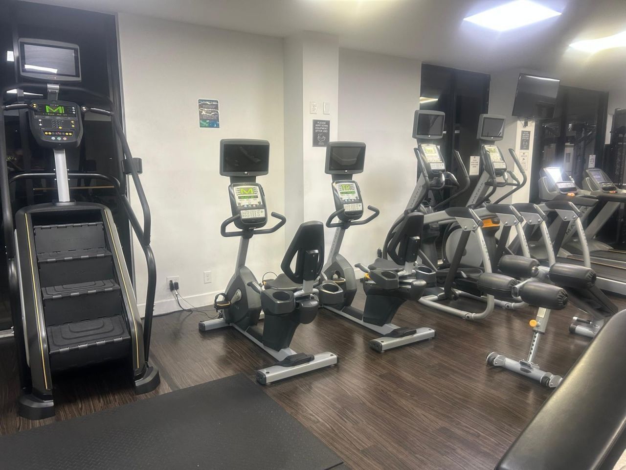 3300 NE 192nd Street, Unit 1706, Aventura, FL 33180 Photo