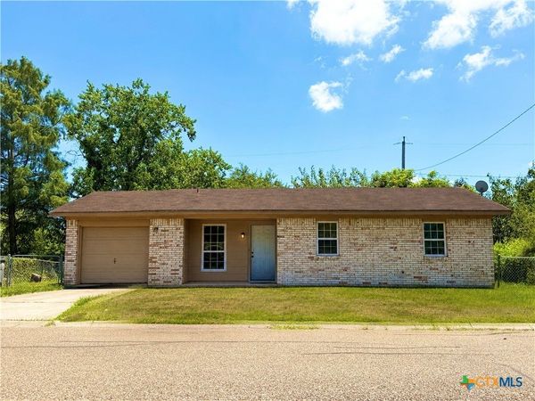 3602 Cypress Street, Victoria, TX 77901