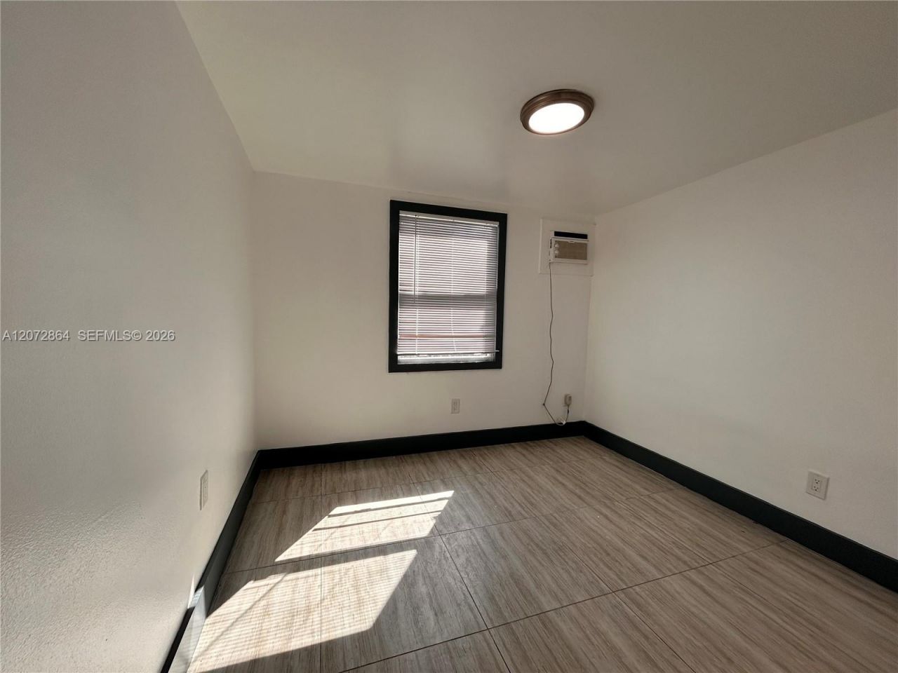 1928 Wilson St , Unit 3, Hollywood, FL 33020 Photo