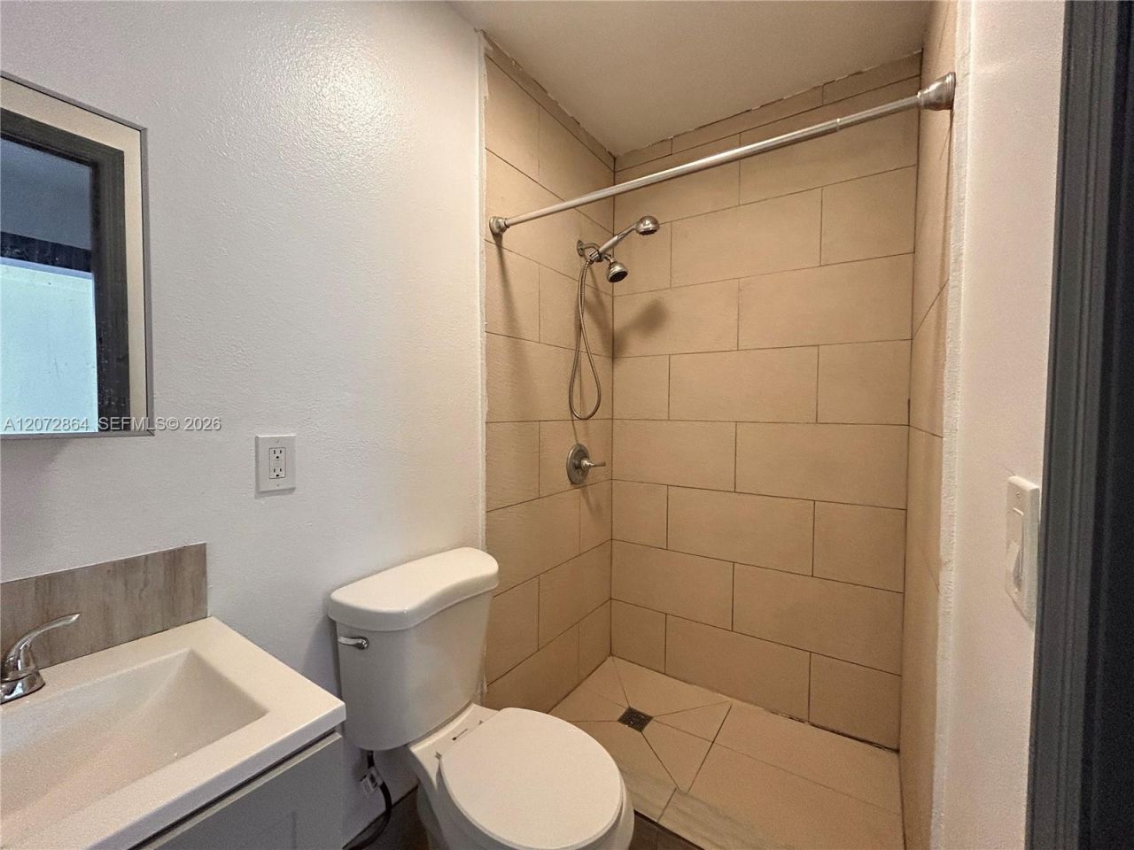1928 Wilson St , Unit 3, Hollywood, FL 33020 Photo