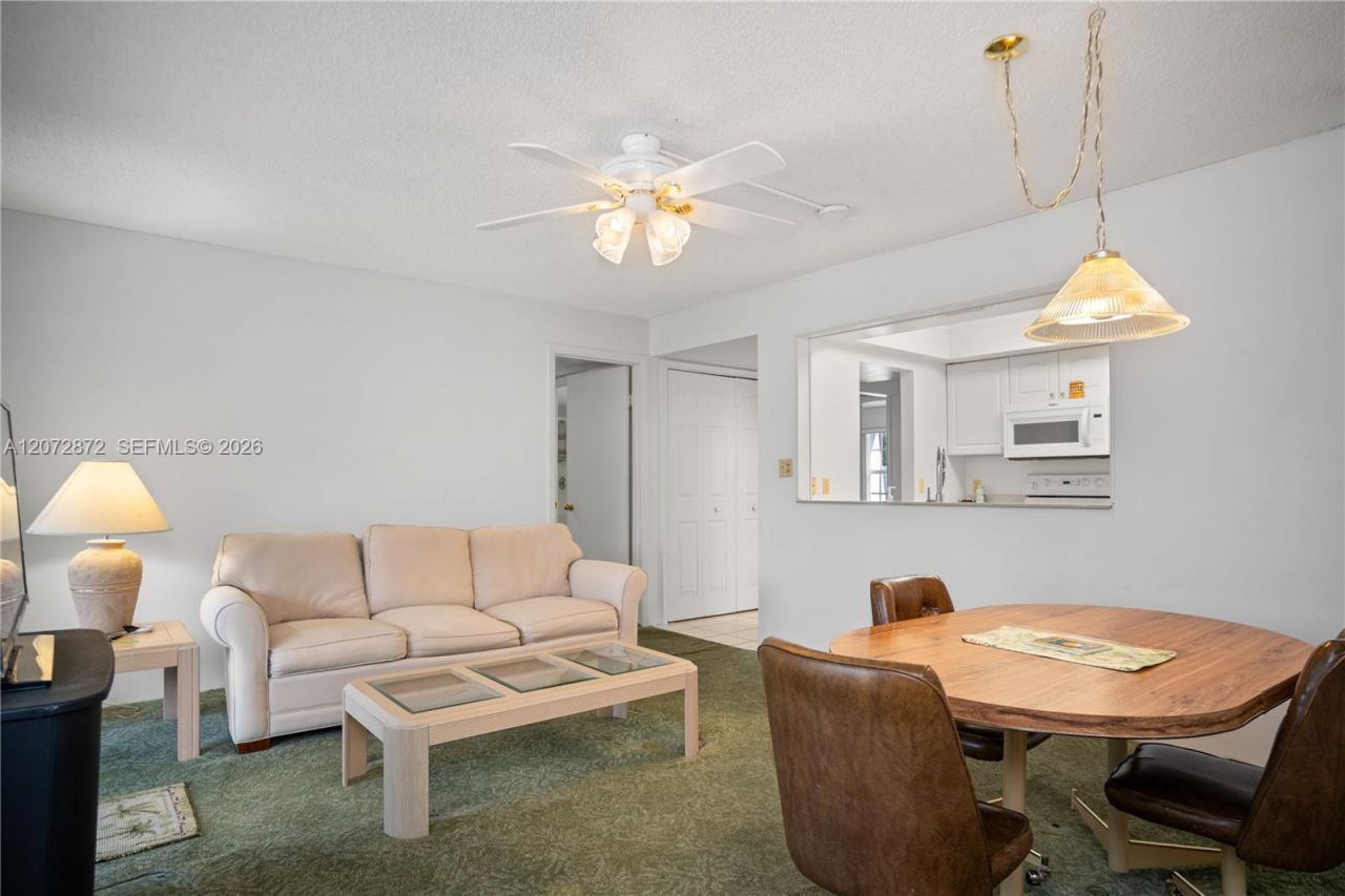 380 NW 69th Ave , Unit 205, Plantation, FL 33317 Photo