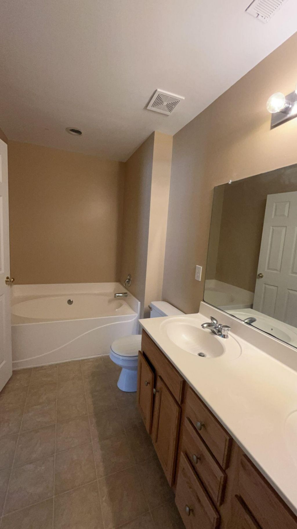 135 Wildberry Lane Photo 13