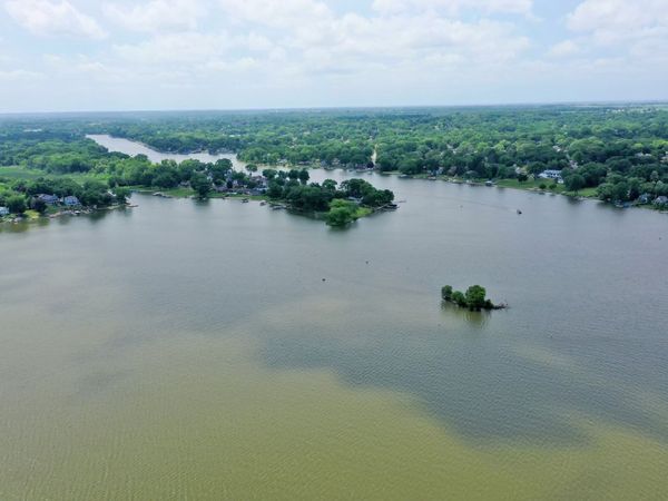 905 River Terrace Drive , Johnsburg, IL 60051